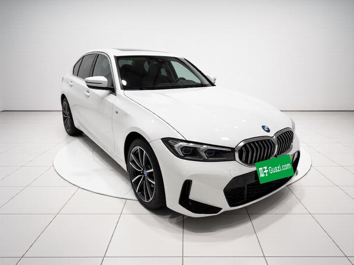 3 Series 2023 320Li M Sport Package photo 3