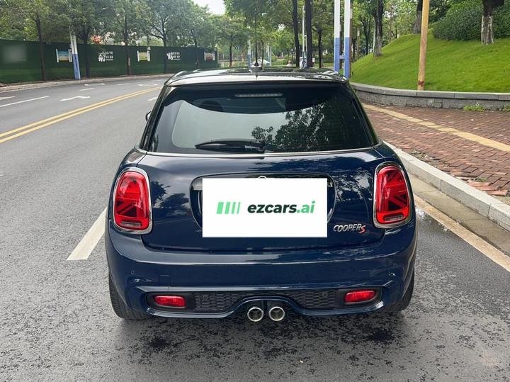 2019 2.0T COOPER S 5-Door photo 4