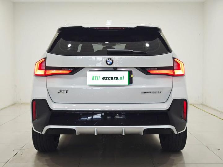 X1 2023 sDrive25Li M Sport Package photo 3