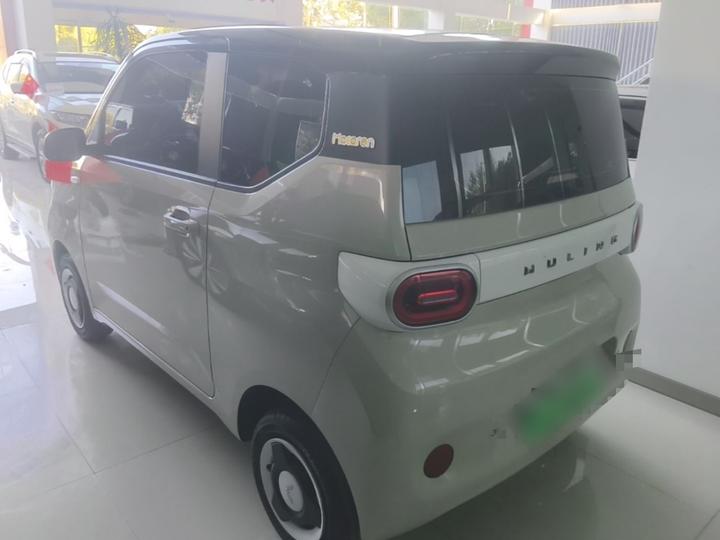Hongguang MINIEV 2024 3rd Gen 215km Advanced photo 4