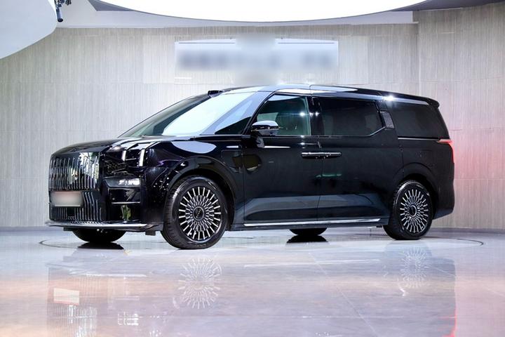009 2024 7-Seater AWD 108kWh