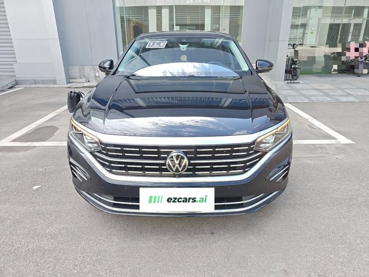 Passat 2023 Facelift 330TSI Luxury photo 2