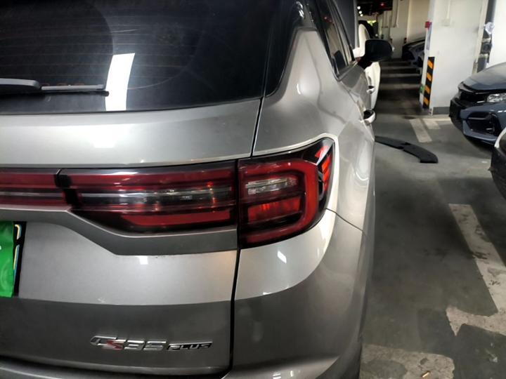 CS35PLUS 2021 1.6L MT Elite photo 7