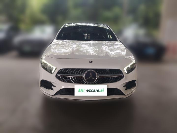 A-Class 2019 Facelift A 200 L Sport photo 2