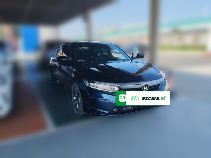 2022 260TURBO photo 3