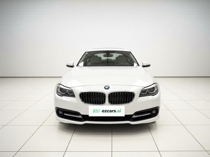 5 Series 2014 520Li photo 2