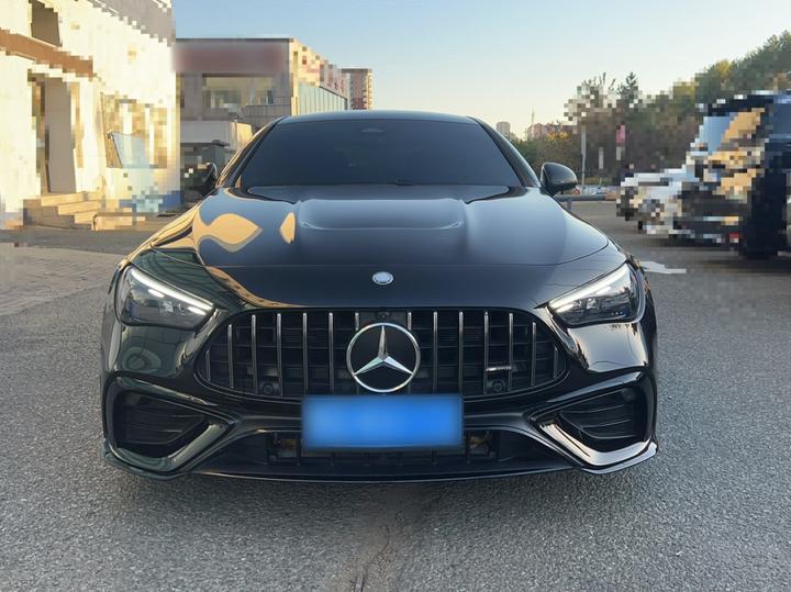 CLE AMG 2024 AMG CLE 53 4MATIC+ Coupe photo 2