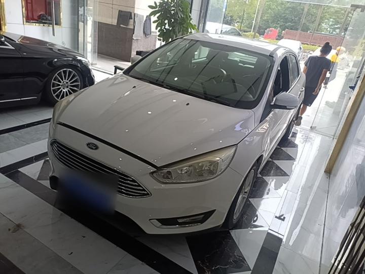 Focus 2017 Sedan 1.6L AT Comfort