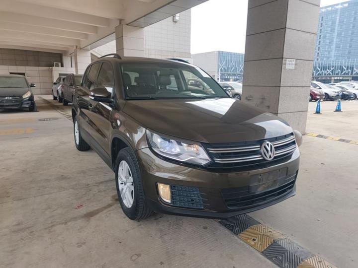 Tiguan 2016 300TSI AT RWD photo 3