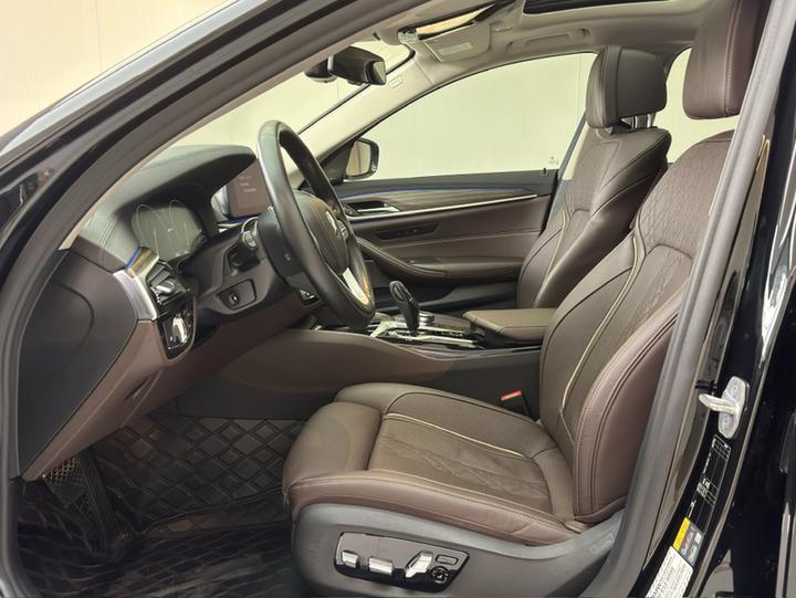 5 Series EV 2019 Facelift 530Le photo 6