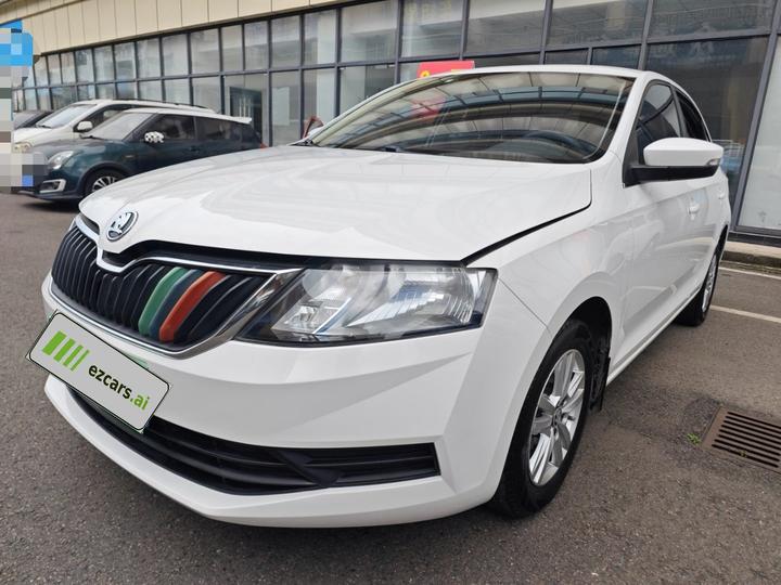 Rapid 2018 1.6L MT Standard