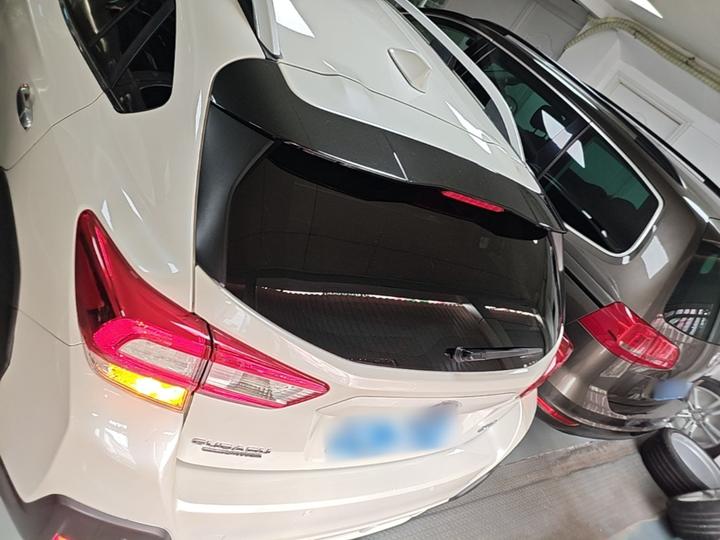 XV 2018 2.0i Premium EyeSight photo 3