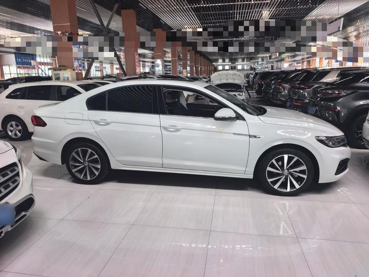 Bora 2019 1.5L AT Luxury photo 4