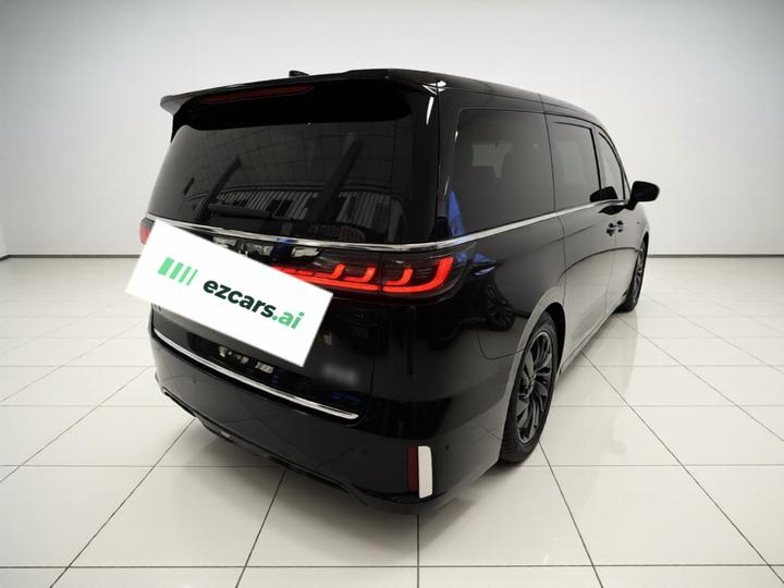 Voyah Dreamer 2024 PHEV Extended Range Flagship photo 6