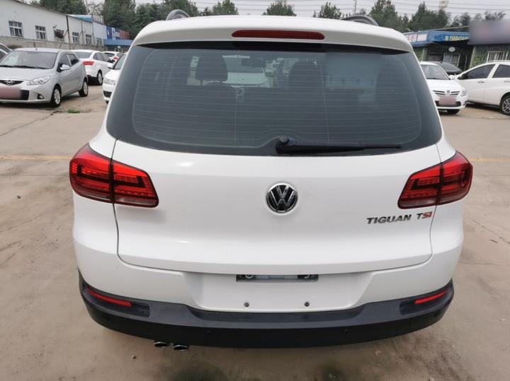 Tiguan 2015 1.8TSI AT RWD Comfort photo 5