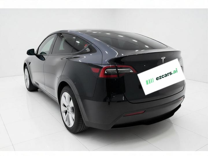 Model Y 2022 Facelift RWD photo 4