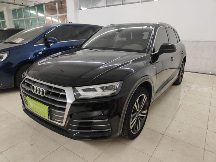 Q5L 2018 45 TFSI Exclusive Sport China VI