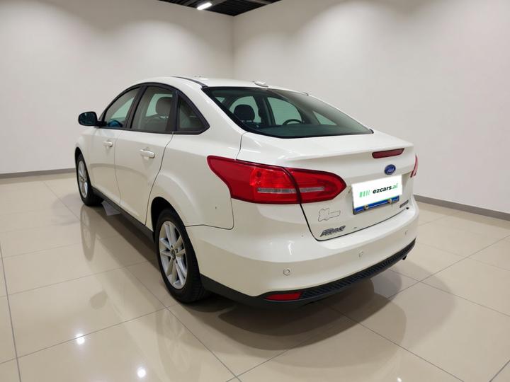 Focus 2015 Sedan 1.6L AT photo 4