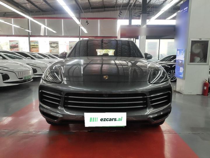 2019 Cayenne 3.0T photo 2