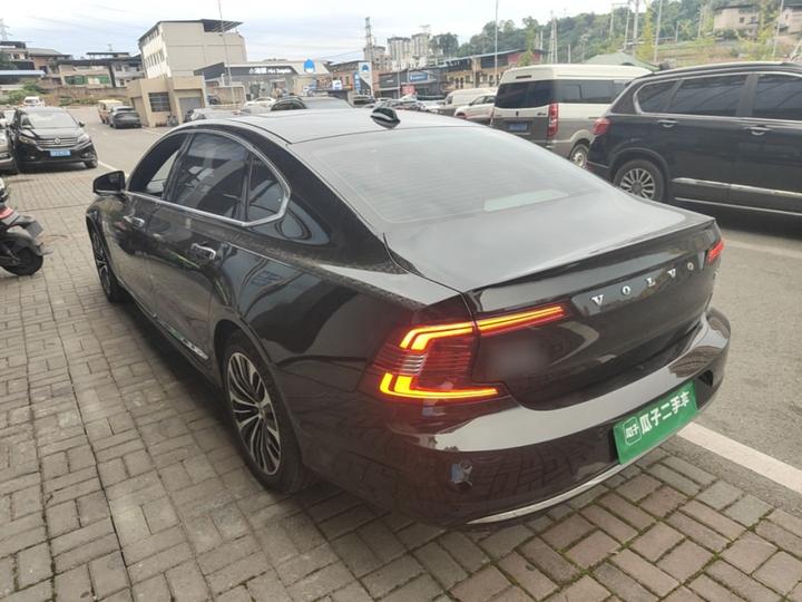 S90 2023 B5 Luxury photo 4
