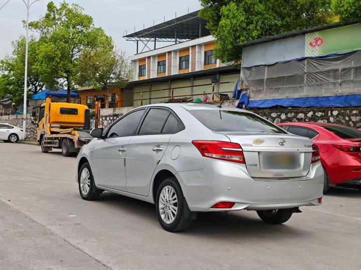 Vios 2017 1.5L CVT photo 4
