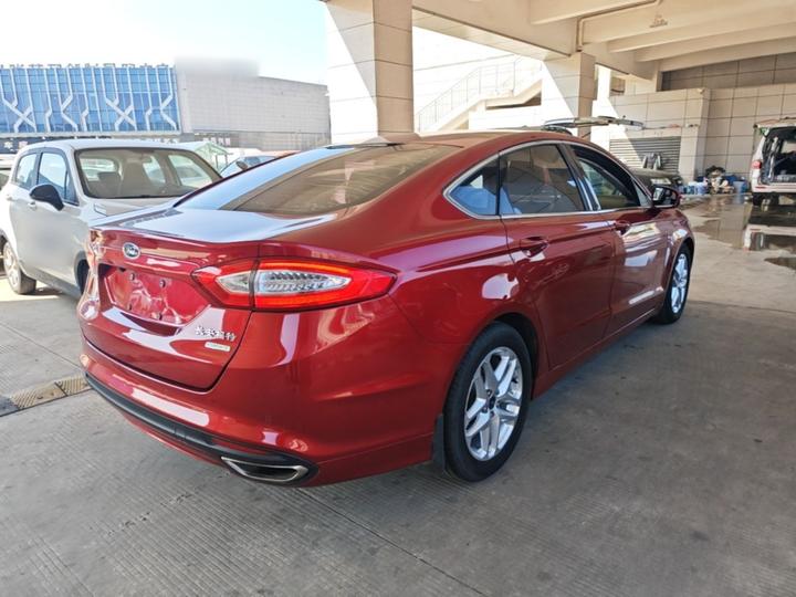 Mondeo 2013 1.5L GTDi180 Fashion photo 6
