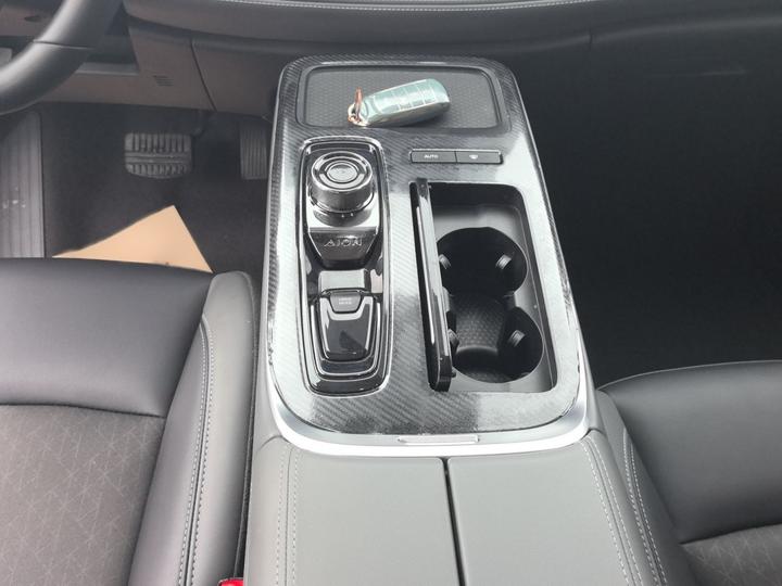 AION S Plus 2021 80 Extended Range photo 6