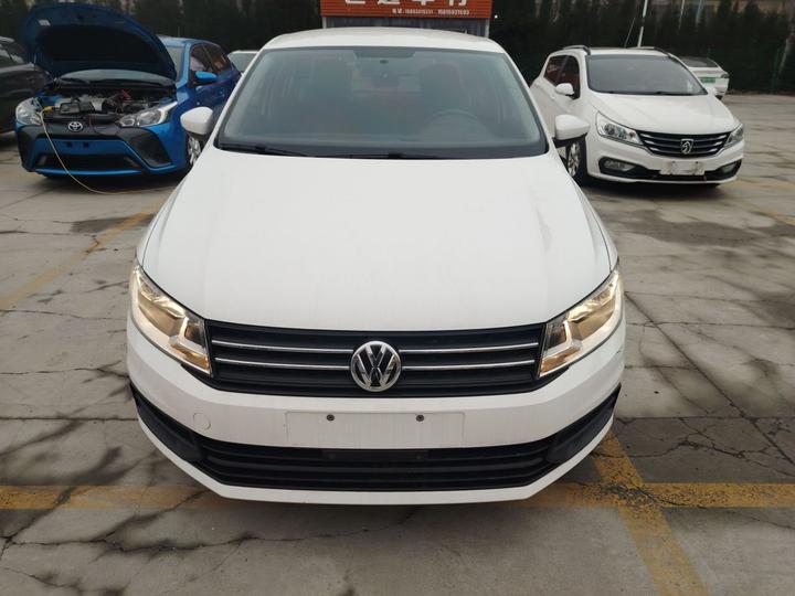 Santana 2018 1.5L AT photo 2