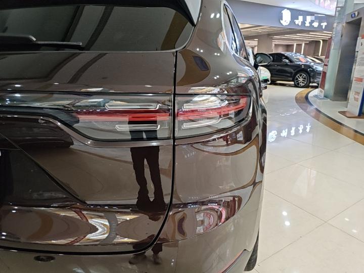 2018 Cayenne 3.0T photo 7