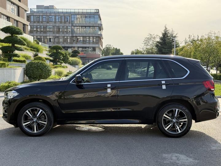 X5 Imported 2017 xDrive35i photo 4