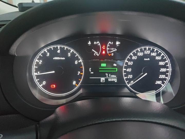 Tiida 2016 1.6L CVT photo 8