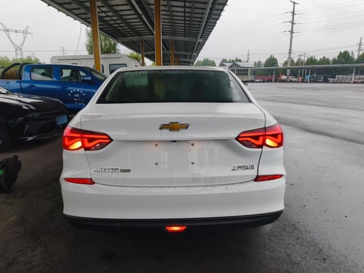 Cruze 2022 320 AT photo 5