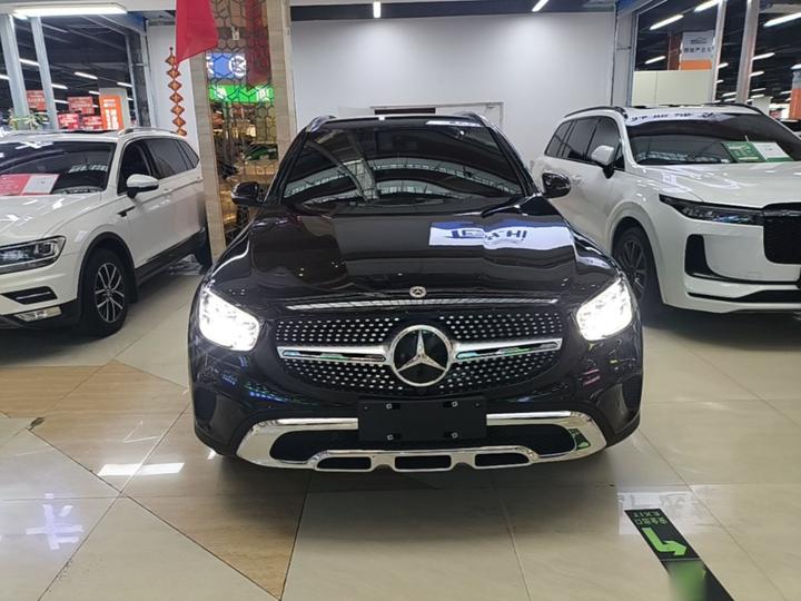 GLC 2021 GLC 260 L 4MATIC Dynamic photo 2
