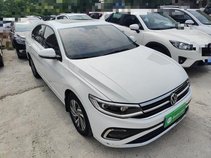 Bora 2023 200TSI DSG photo 3