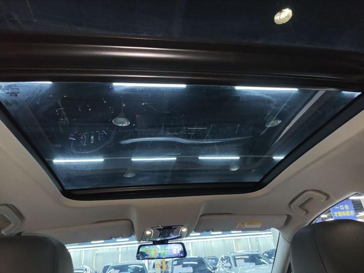 GAC Trumpchi GS8 2019 390T RWD Luxury Connected 7-Seater photo 8