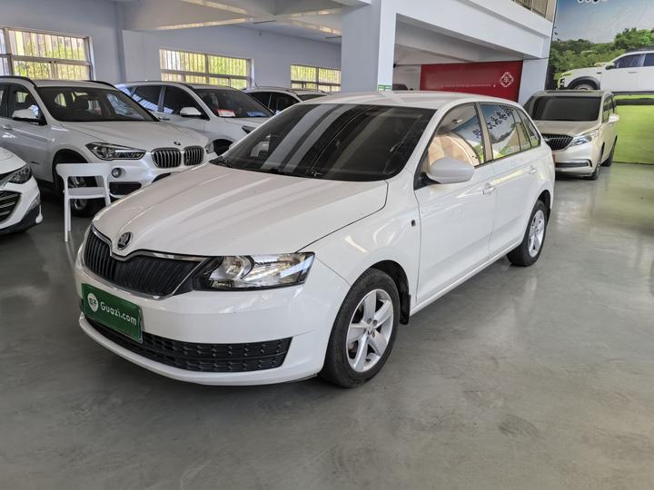 Rapid Spaceback 2014 1.6L AT