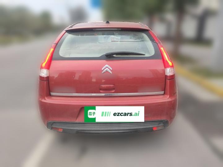 2013 Hatchback 1.6L AT photo 5