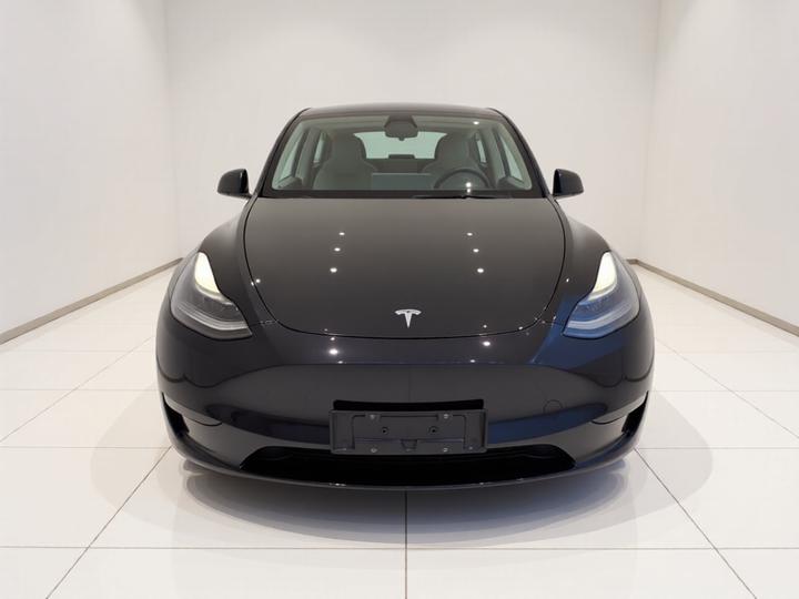 Model Y 2023 RWD photo 2