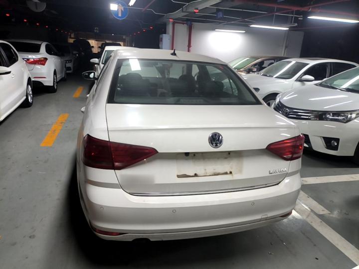 Lavida 2015 1.6L MT Comfort photo 5