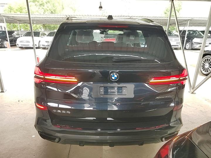 X5 2026 Facelift xDrive 40Li M M Sport Night Package photo 5