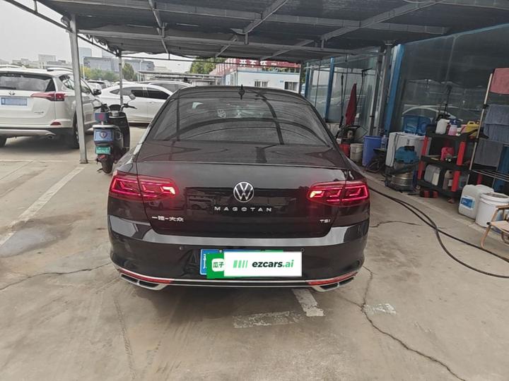 Magotan 2023 200 Anniversary Edition 280TSI DSG Leading photo 3