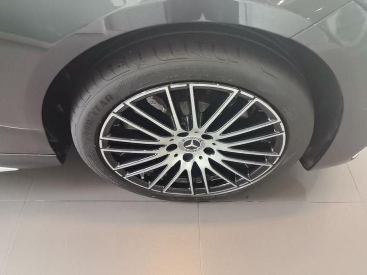 C-Class 2022 Facelift C 260 L Sport photo 8