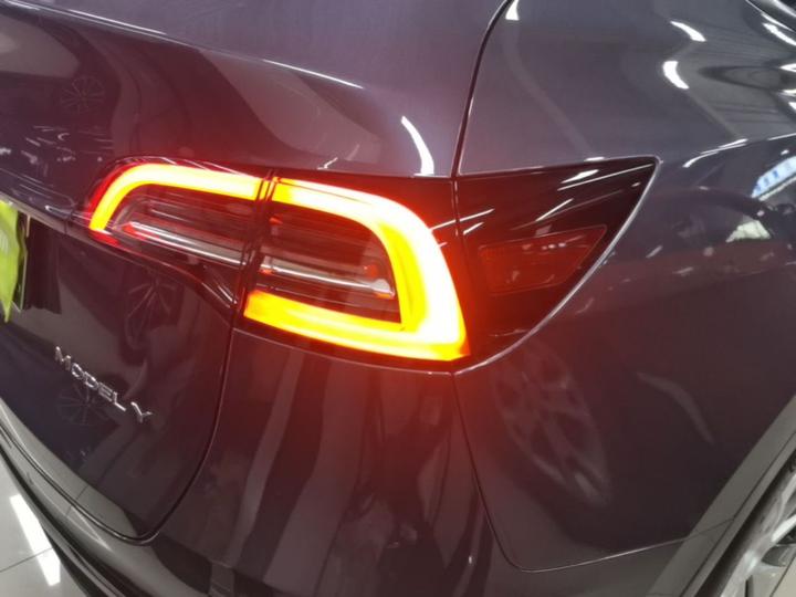 Model Y 2022 Facelift RWD photo 7