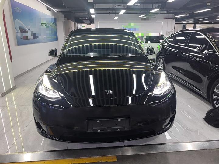 Model Y 2022 RWD photo 2