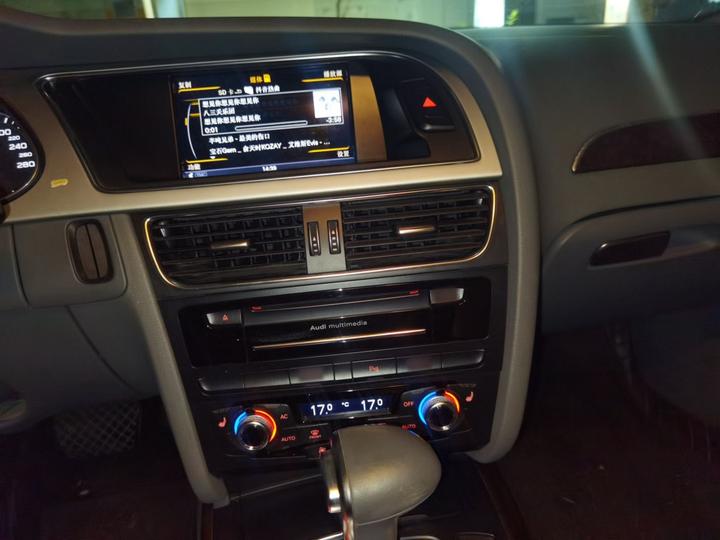 A4L 2013 35 TFSI AT Tech photo 5