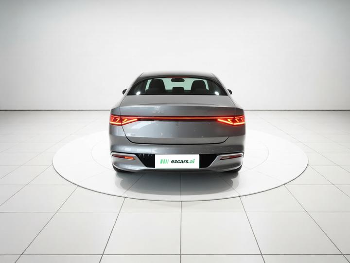 Qin PLUS 2021 EV 500KM Premium photo 3