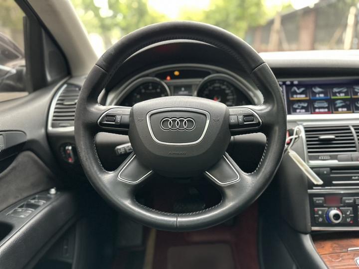 Q7 2015 35 TFSI Progressive photo 2