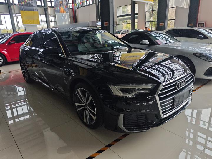 A6L 2022 40 TFSI Luxury Dynamic photo 3