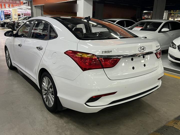 Mistra 2017 1.8L AT Smart GLS China V photo 4
