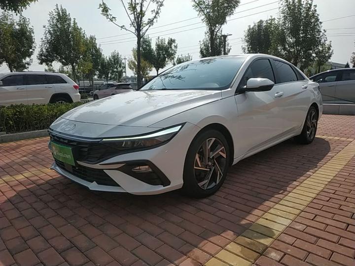 Elantra 2023 1.5L CVT GLX Elite
